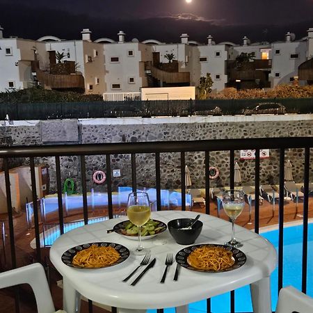 Ocean Front Cozy 2 Bedroom, 3 Beds Spacious- Netflix, Pool, Beach Lift & Fast Wifi Плая дел Инглес Екстериор снимка