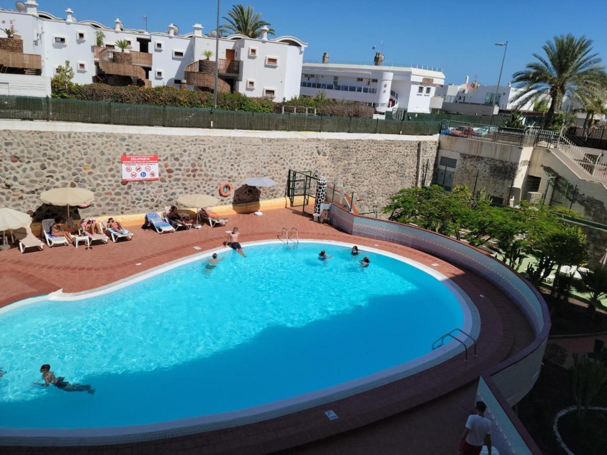 Ocean Front Cozy 2 Bedroom, 3 Beds Spacious- Netflix, Pool, Beach Lift & Fast Wifi Плая дел Инглес Екстериор снимка