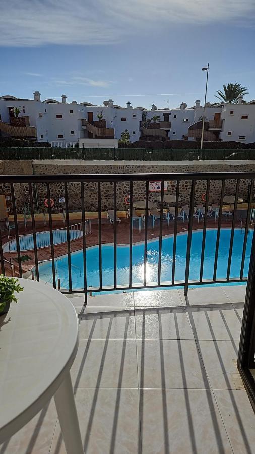Ocean Front Cozy 2 Bedroom, 3 Beds Spacious- Netflix, Pool, Beach Lift & Fast Wifi Плая дел Инглес Екстериор снимка