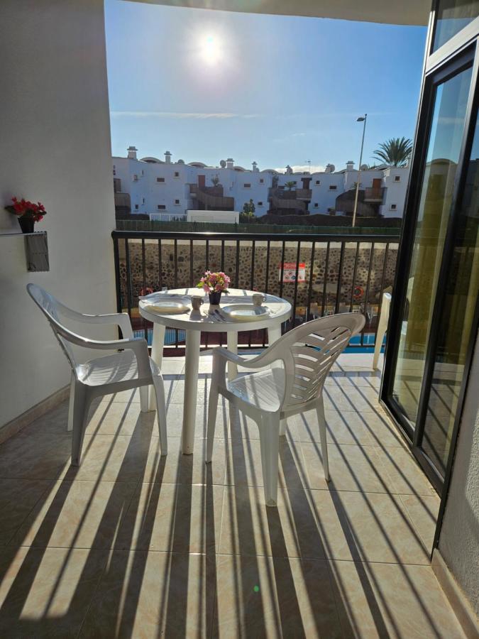 Ocean Front Cozy 2 Bedroom, 3 Beds Spacious- Netflix, Pool, Beach Lift & Fast Wifi Плая дел Инглес Екстериор снимка