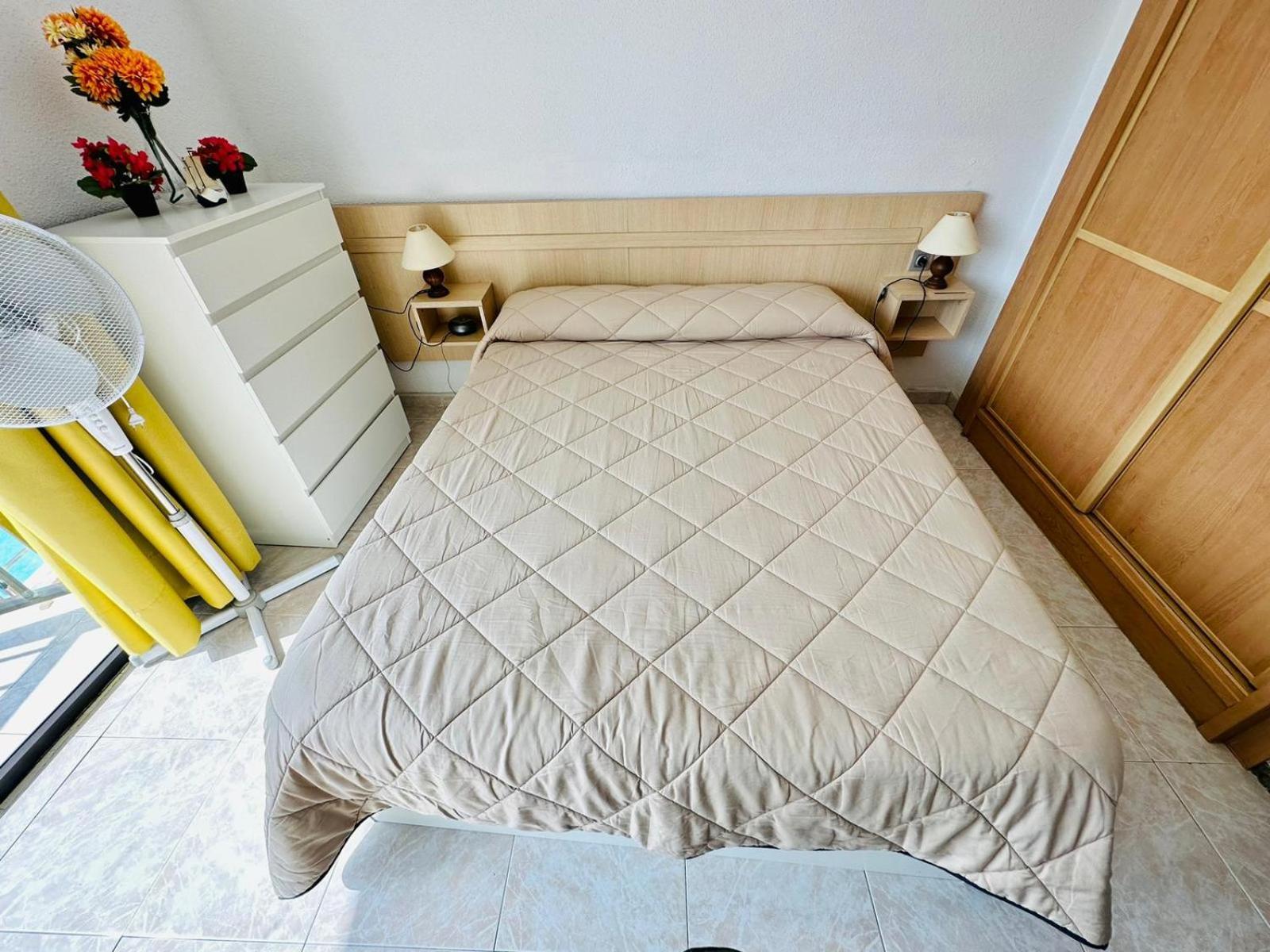 Ocean Front Cozy 2 Bedroom, 3 Beds Spacious- Netflix, Pool, Beach Lift & Fast Wifi Плая дел Инглес Екстериор снимка
